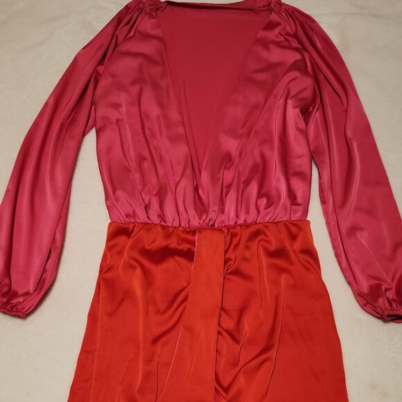 Two-Tone Satin 2 Piece - Picture 2 of 3